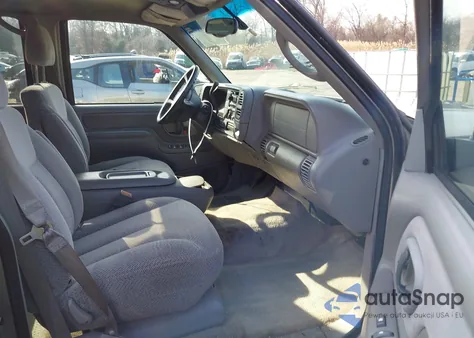 1999 Chevrolet Tahoe Ls z USA, uszkodzony, nr VIN 1GNEK13R0XJ567627